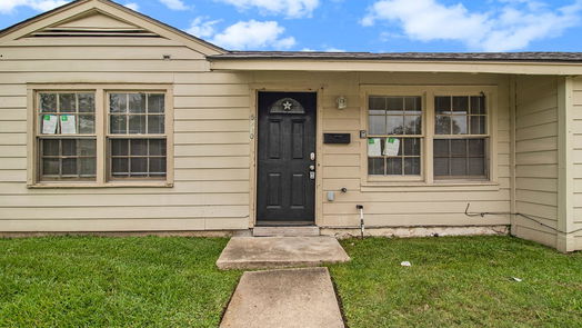 Houston 1-story, 3-bed 5330 Pershing Street-idx