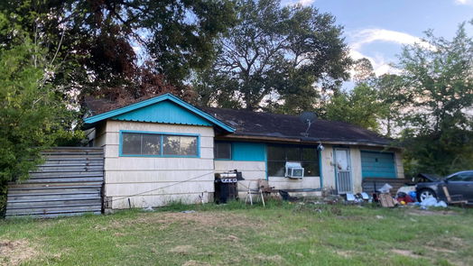 Houston 1-story, 3-bed 5954 Belneath Street-idx