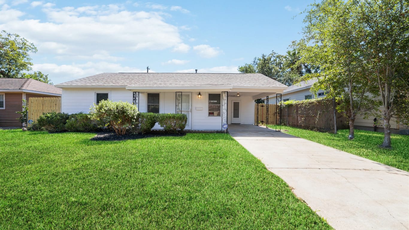 Houston 1-story, 3-bed 4826 Alvin Street-idx