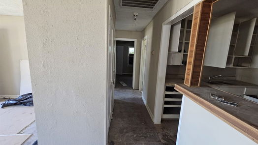 Houston 1-story, 2-bed 5110 Longmeadow Street-idx