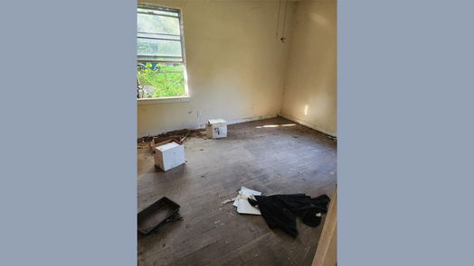 Houston null-story, 3-bed 8302 Sharondale Drive-idx