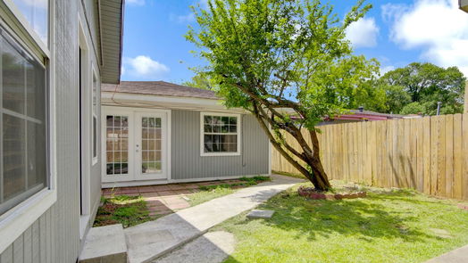 Houston 1-story, 4-bed 5931 Westover Street-idx