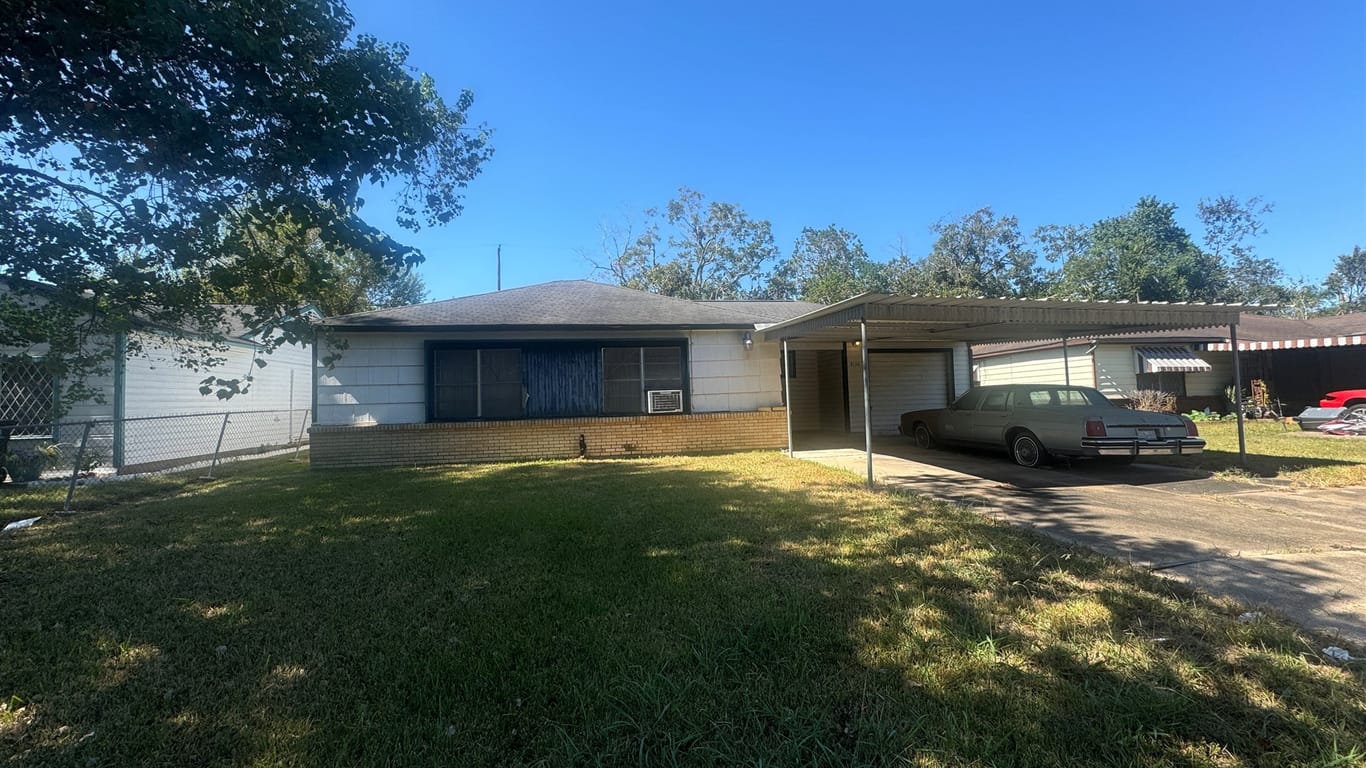 Houston null-story, 3-bed 8130 Sharondale Drive-idx