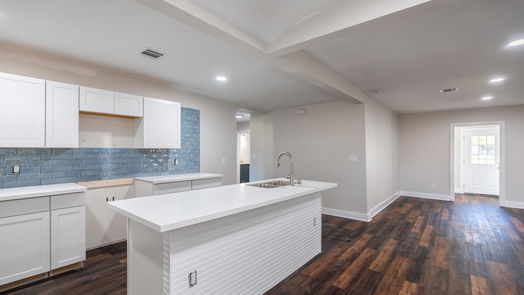 Houston 1-story, 4-bed 5032 Briscoe Street-idx