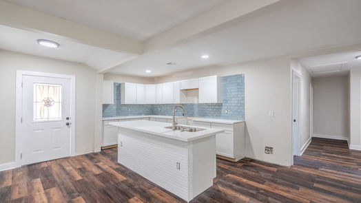 Houston 1-story, 4-bed 5032 Briscoe Street-idx