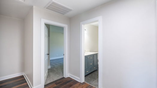 Houston 1-story, 4-bed 5032 Briscoe Street-idx