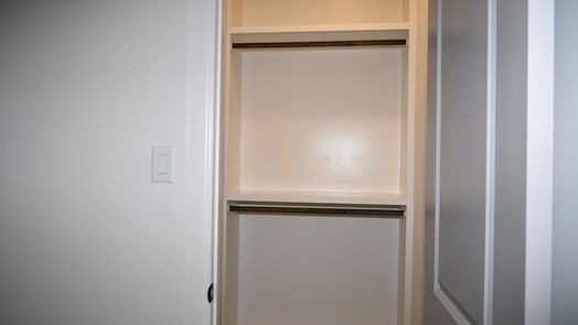 Houston 2-story, 3-bed 4738 Sunbeam-idx