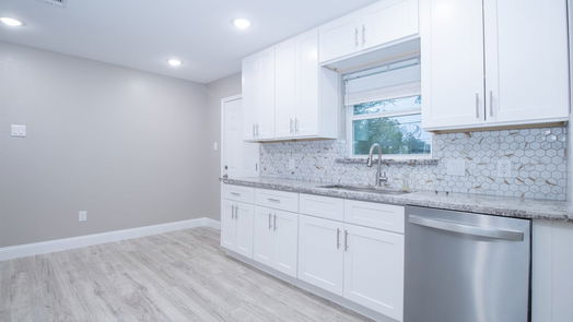 Houston 1-story, 3-bed 8150 Herschelwood Street-idx