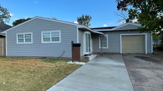 Houston 1-story, 4-bed 12018 Dumas St-idx