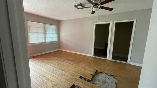 Houston 1-story, 4-bed 1107 Elton Street-idx