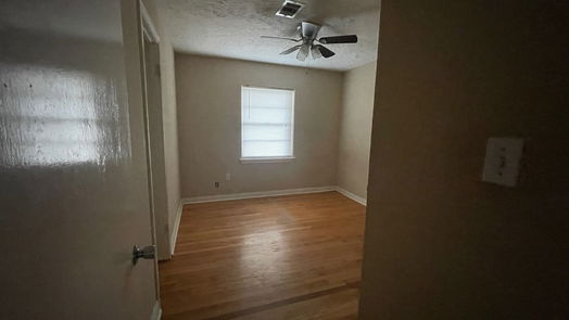 Houston 1-story, 4-bed 1107 Elton Street-idx