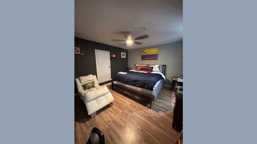 Houston 2-story, 2-bed 10912 Gulf Freeway Freeway 34-idx