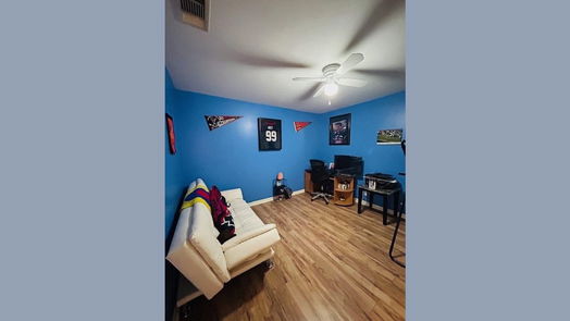 Houston 2-story, 2-bed 10912 Gulf Freeway Freeway 34-idx