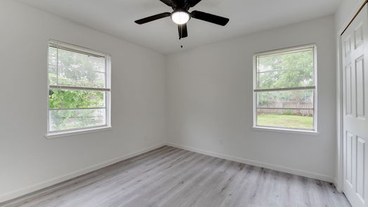Houston 1-story, 3-bed 9922 Aves Street-idx