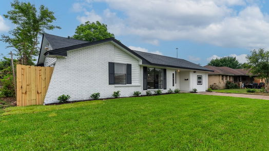 Houston 1-story, 3-bed 9922 Aves Street-idx
