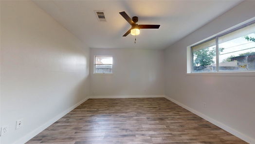 Houston 1-story, 4-bed 210 Outlook Drive-idx