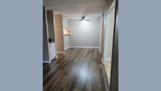 Houston 1-story, 1-bed 10912 Gulf Freeway 22-idx