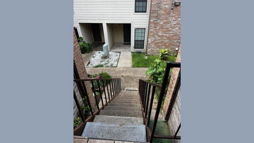 Houston 1-story, 1-bed 10912 Gulf Freeway 22-idx