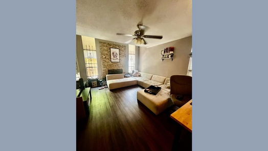 Houston 2-story, 1-bed 10912 Gulf Freeway 4-idx