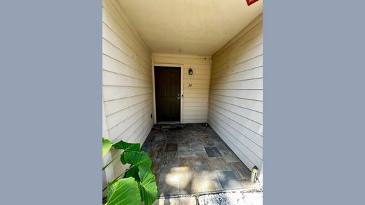 Houston 2-story, 2-bed 10912 Gulf Freeway 34-idx