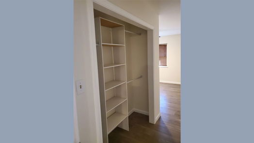 Houston 1-story, 3-bed 531 Edgebrook Drive-idx
