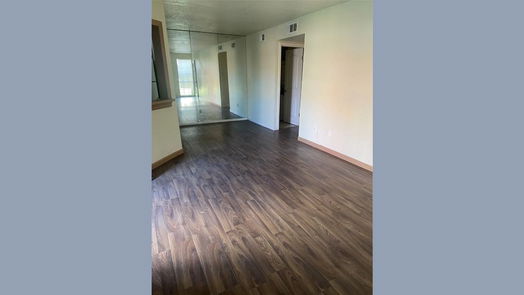 Houston 1-story, 2-bed 12500 Sandpiper Drive 95-idx