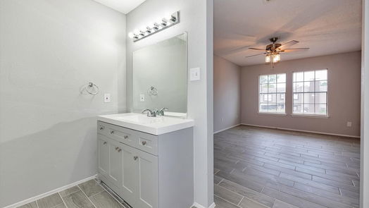 Houston 2-story, 2-bed 6253 Ludington Drive 2-808-idx