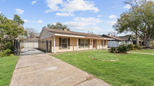 Houston 1-story, 3-bed 6026 Mcknight Street-idx