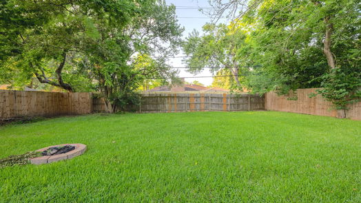 Houston 1-story, 3-bed 5534 W Airport Boulevard-idx