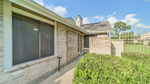 Houston 1-story, 2-bed 12021 Bob White Drive-idx