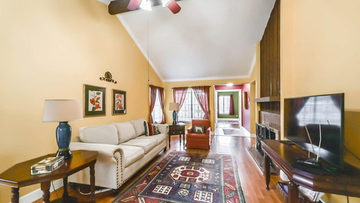 Houston 1-story, 2-bed 12021 Bob White Drive-idx