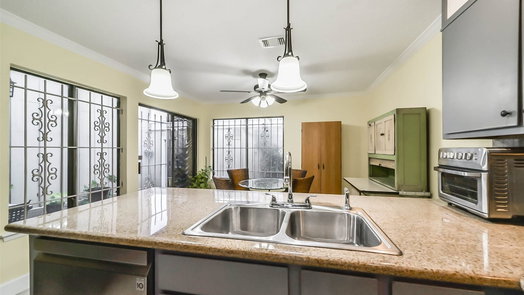 Houston 1-story, 2-bed 12021 Bob White Drive-idx