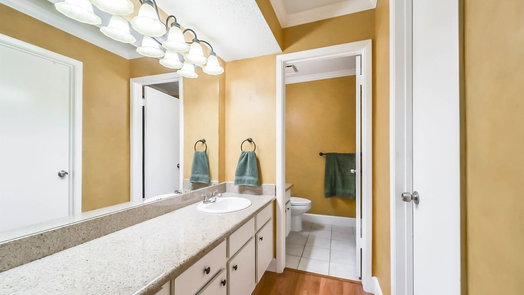 Houston 1-story, 2-bed 12021 Bob White Drive-idx