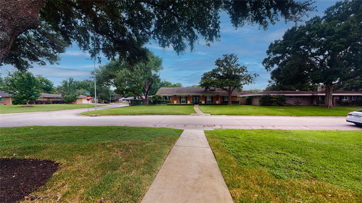 Houston 1-story, 3-bed 4802 Omeara Drive-idx