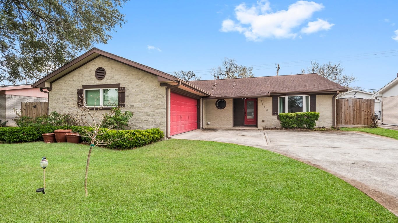 Houston 1-story, 3-bed 5143 W Bellfort Street-idx