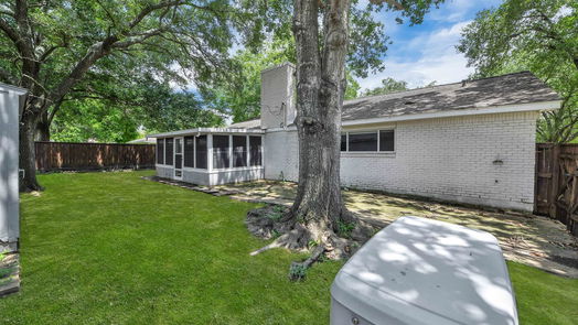 Houston 1-story, 3-bed 5819 Ludington Drive-idx