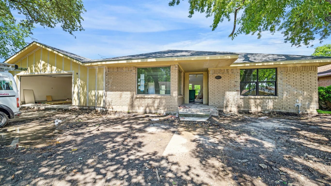 Houston 1-story, 4-bed 10513 Greenwillow Street-idx