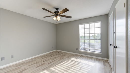 Houston 1-story, 2-bed 12500 Sandpiper Drive 126-idx