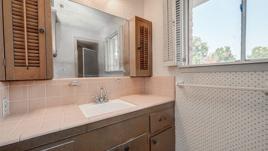 Houston 1-story, 3-bed 5919 Warm Springs Road-idx