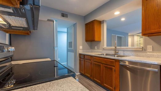 Houston 1-story, 2-bed 14600 Fonmeadow Drive 605-idx