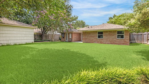 Houston 1-story, 3-bed 5815 Arboles Drive-idx