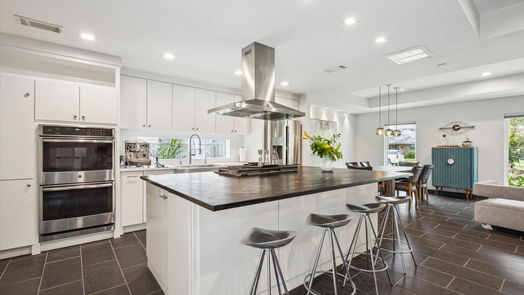 Houston 1-story, 3-bed 5815 Arboles Drive-idx