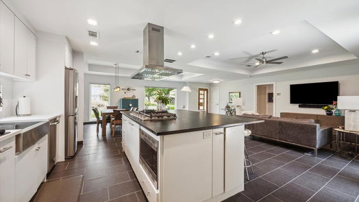 Houston 1-story, 3-bed 5815 Arboles Drive-idx