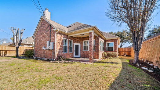 Houston 1-story, 3-bed 11110 Waxwing Street-idx