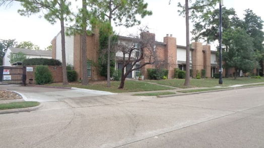 Houston 1-story, 3-bed 12500 Sandpiper Drive 221-idx