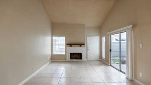 Houston 2-story, 3-bed 6337 Cattails Lane 63-idx