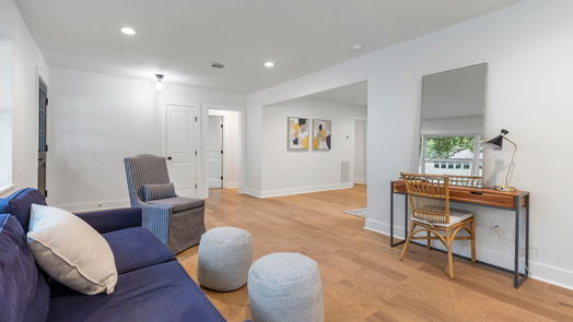 Houston 1-story, 4-bed 4851 Mcdermed Drive-idx