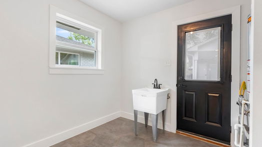 Houston 1-story, 4-bed 4851 Mcdermed Drive-idx