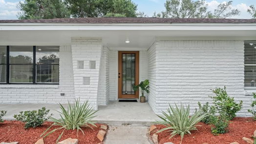 Houston 1-story, 4-bed 4302 Creekbend Drive-idx