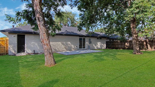 Houston null-story, 3-bed 5023 Stillbrooke Drive-idx